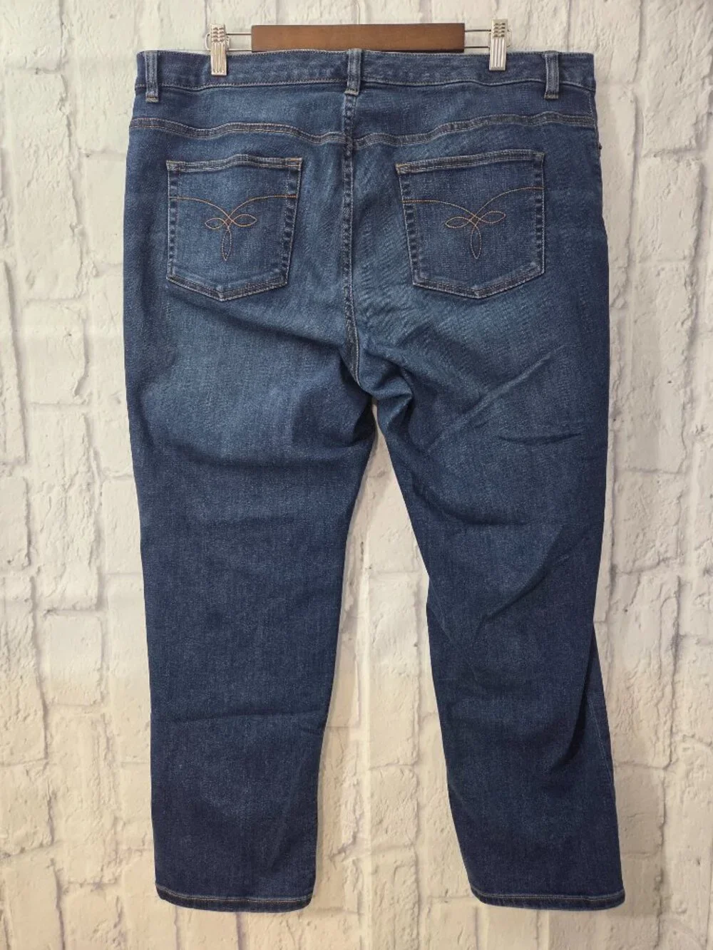 Chaps Denim 20W Medium Wash Denim Blue Faded Straight Leg Mid Rise Jeans